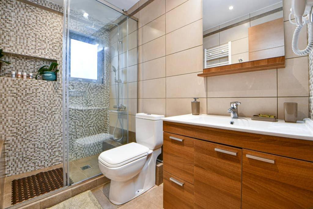 Modern Hospitality, With Private Garden, Athens Apartman Kültér fotó